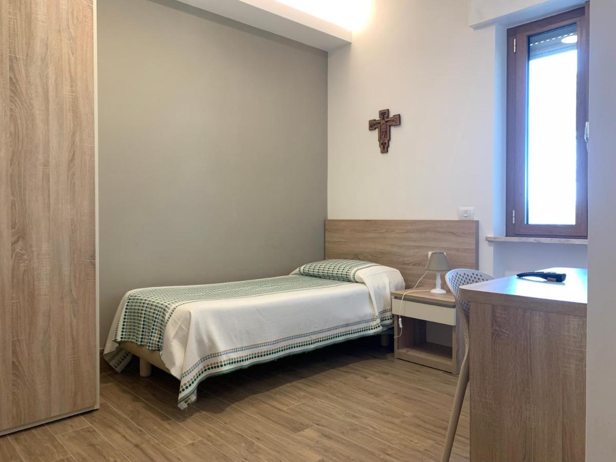 ホテル San Giuseppe Casa Per Ferie クエルチアネッラ エクステリア 写真