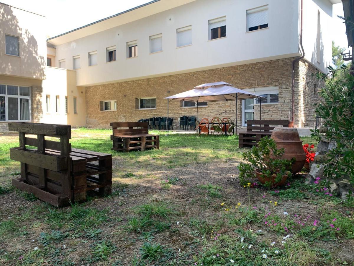 ホテル San Giuseppe Casa Per Ferie クエルチアネッラ エクステリア 写真